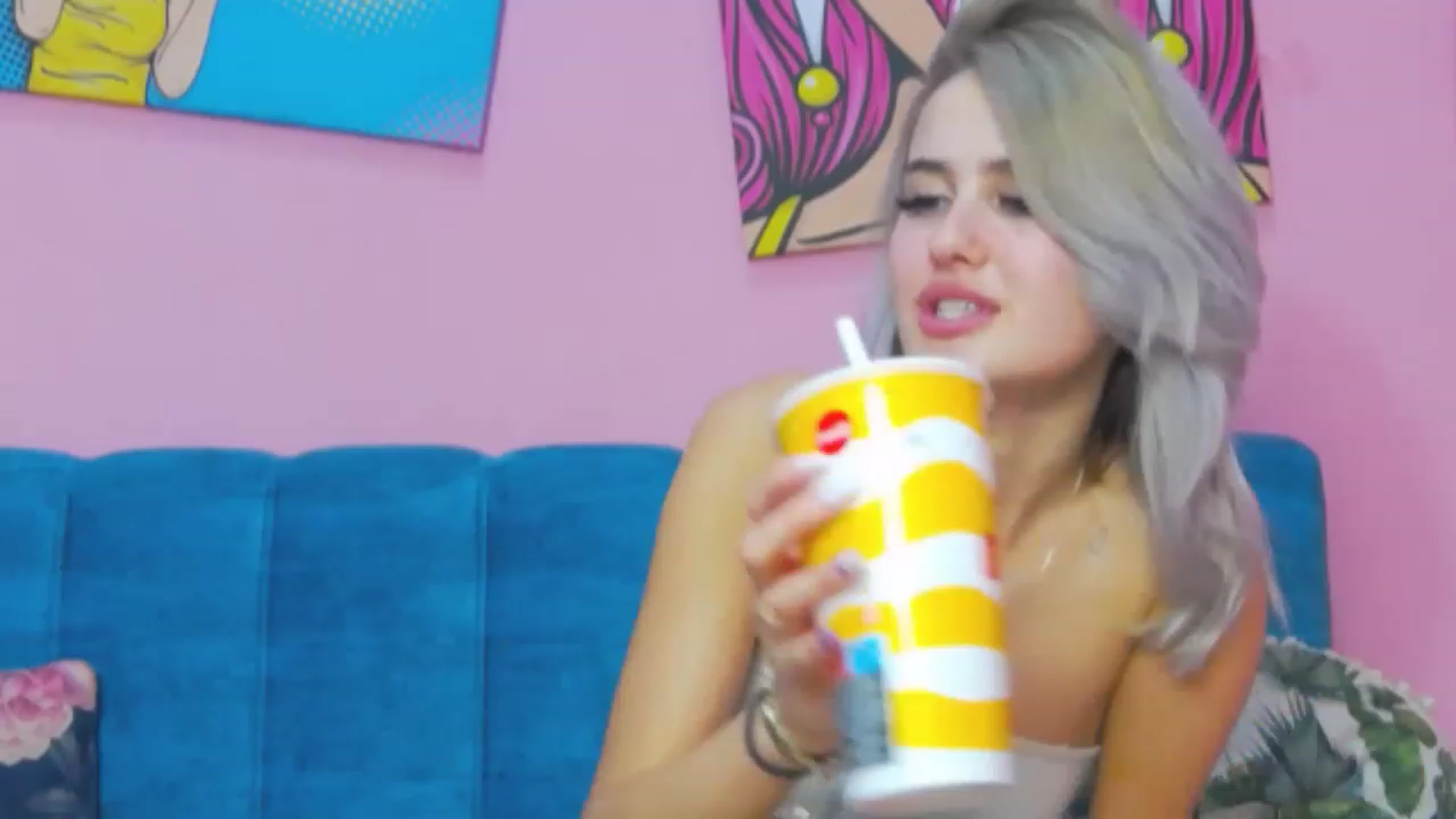 MikyAngel video thumbnail
