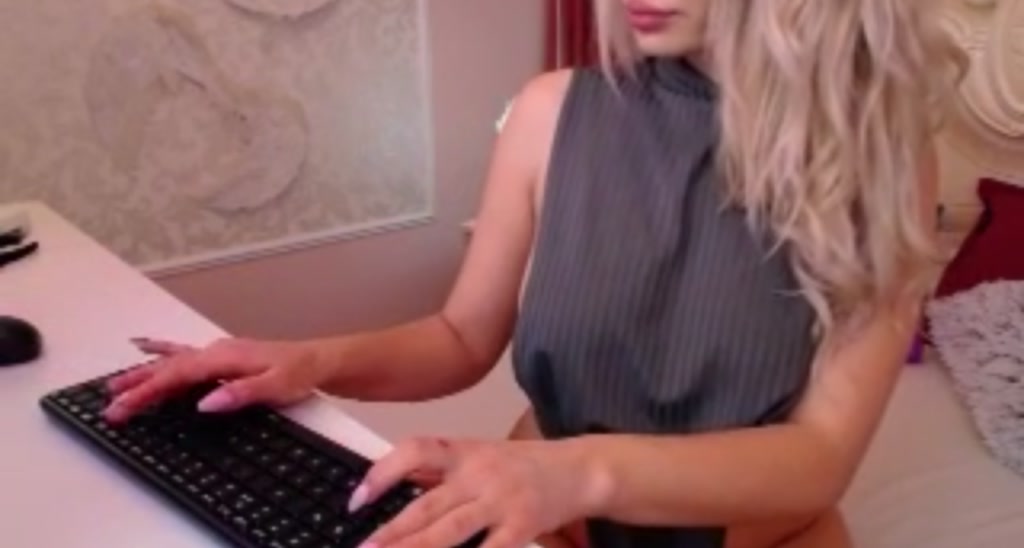 NaomiNasssh video thumbnail
