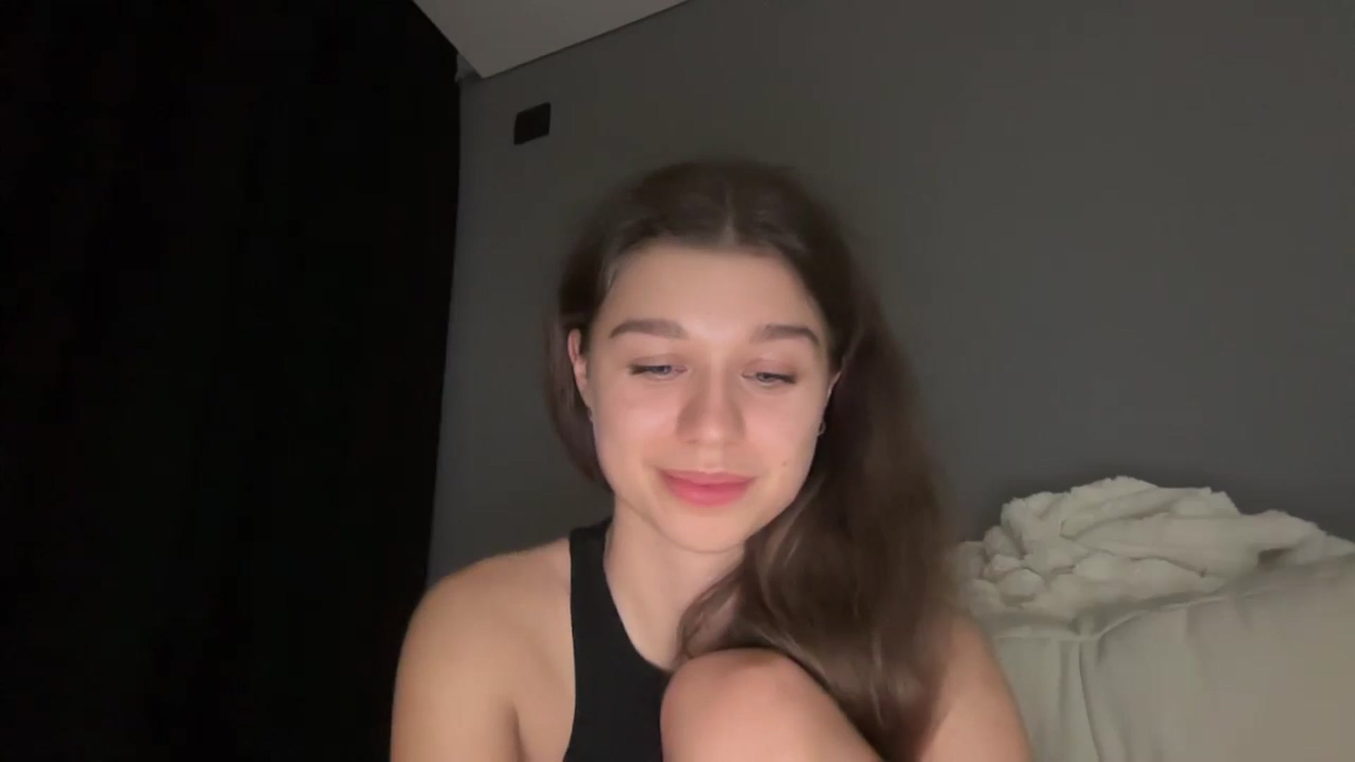 JewelReigns video thumbnail