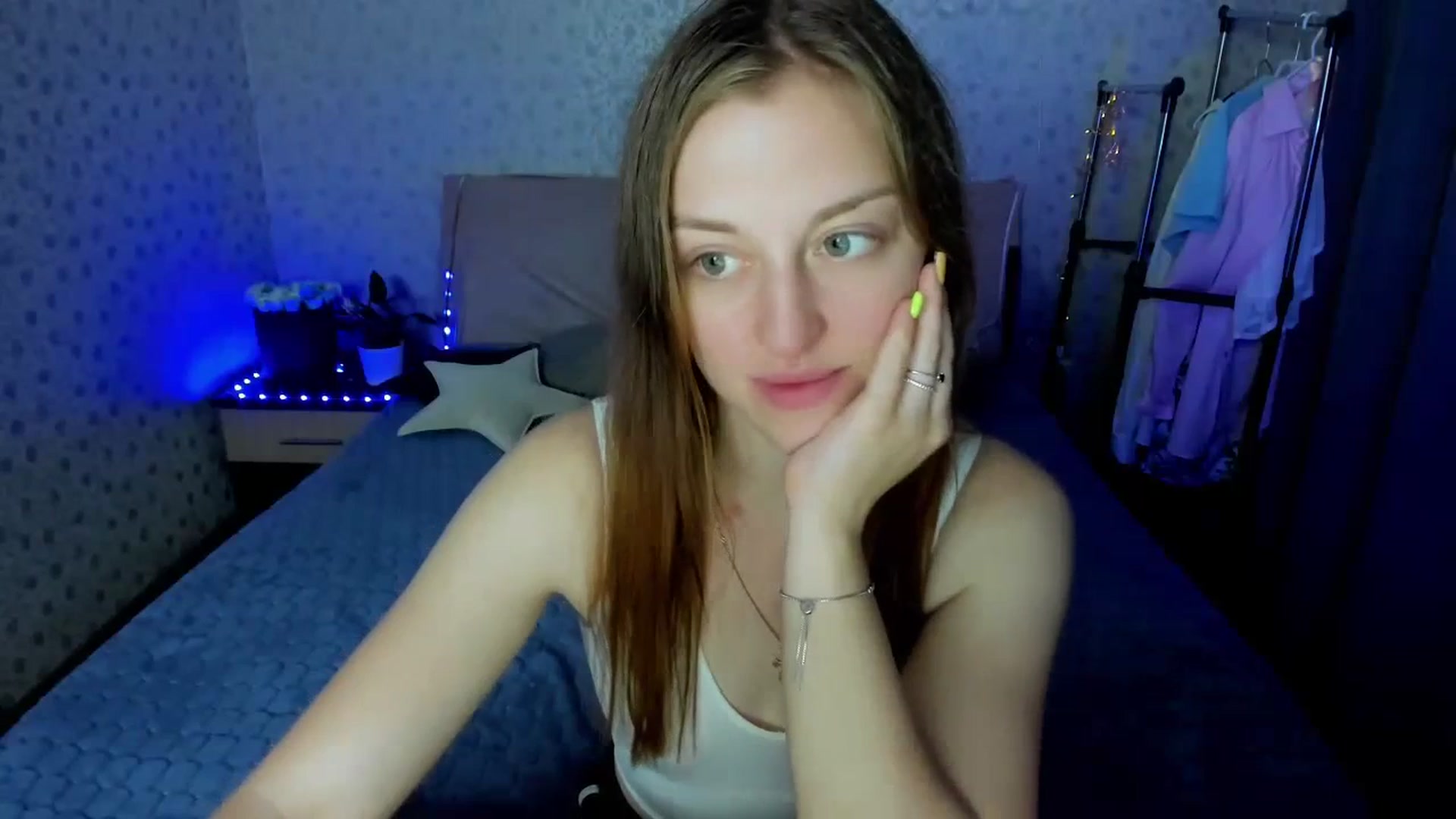 Karen_Le video thumbnail