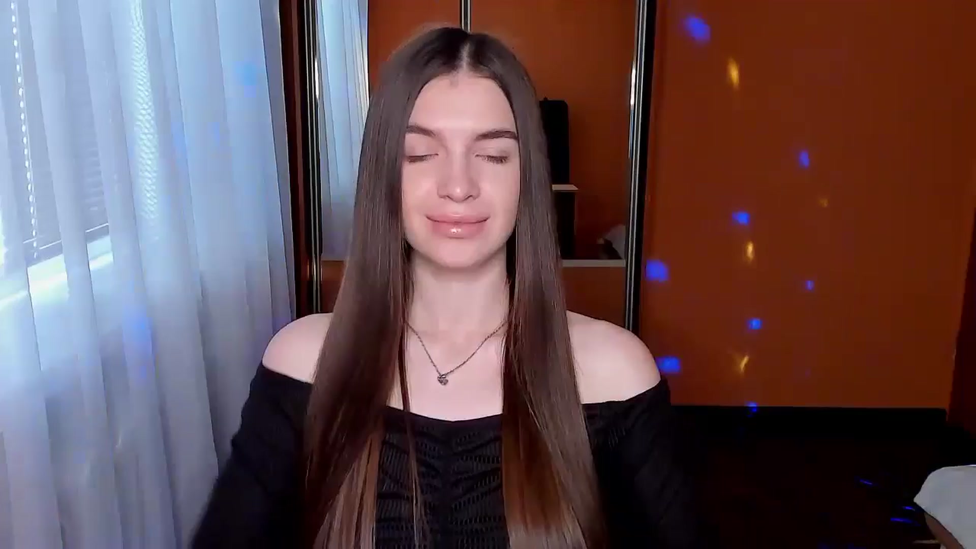 PureePoison video thumbnail
