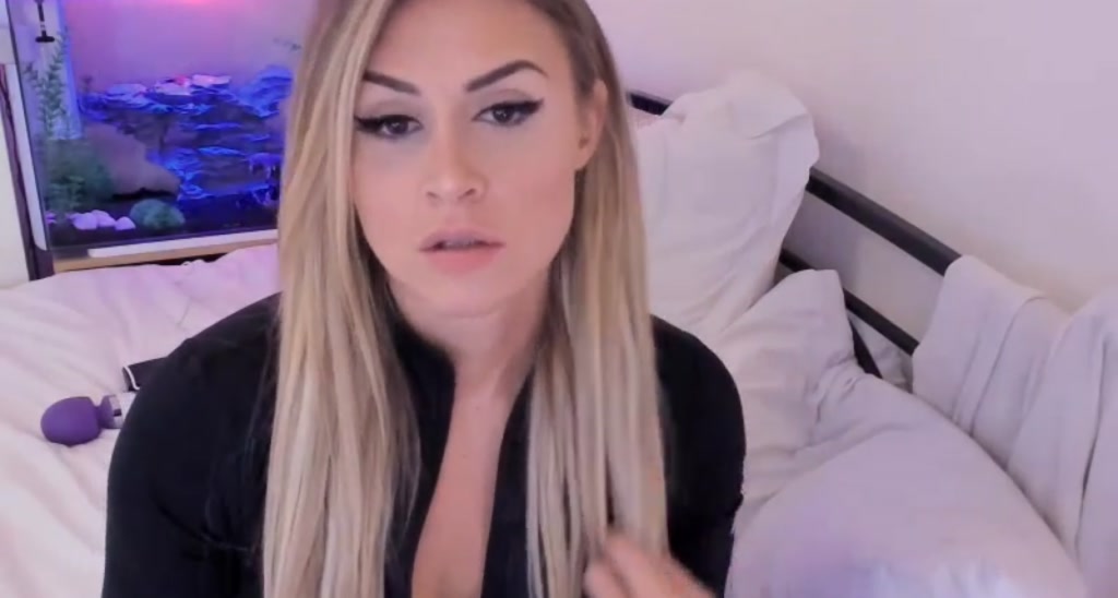 Ella_Silver video thumbnail