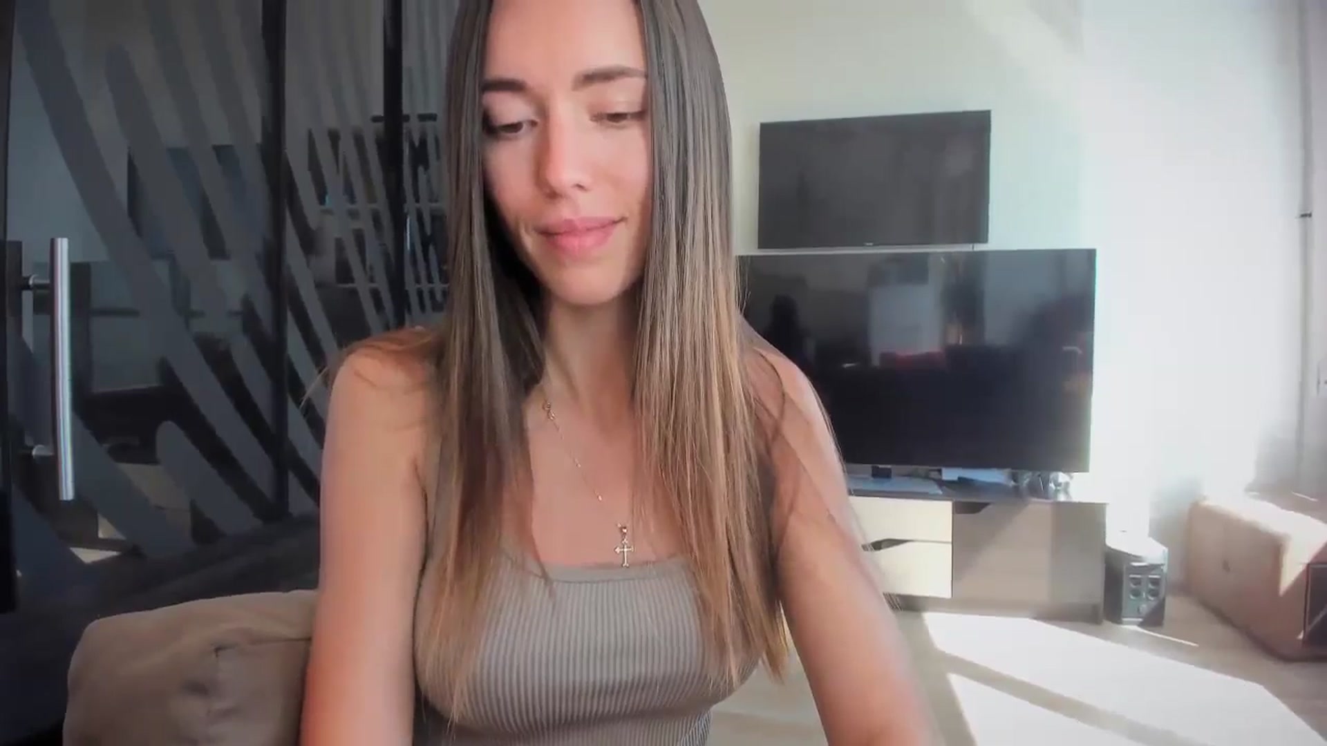 laurensaenz video thumbnail