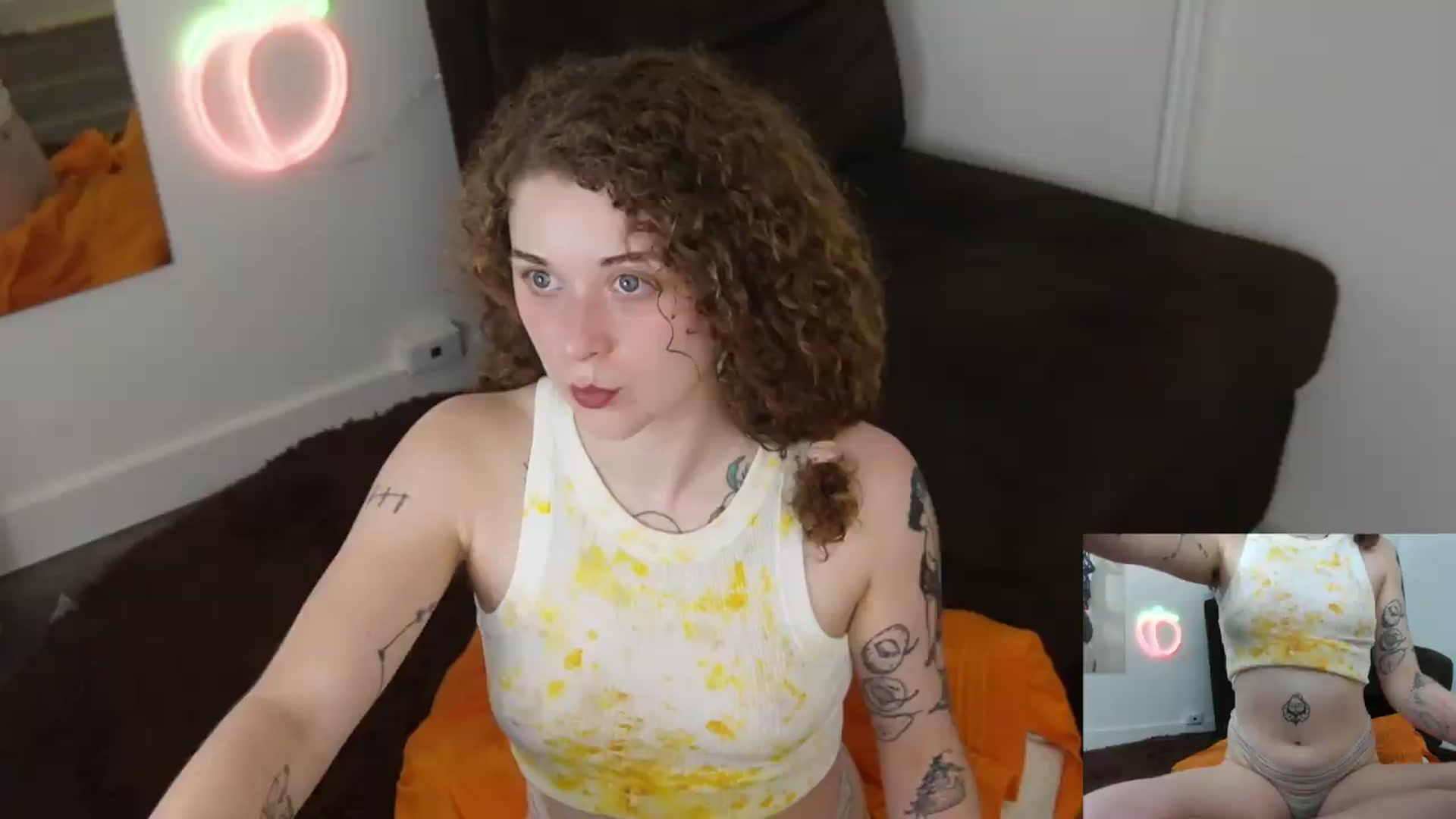 PeachyQueen_ video thumbnail