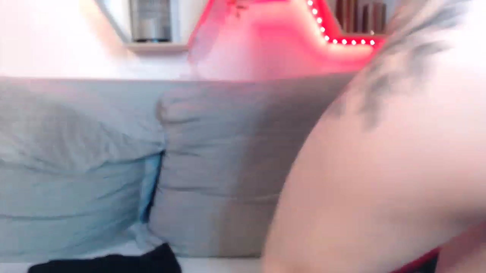 NanaFox video thumbnail