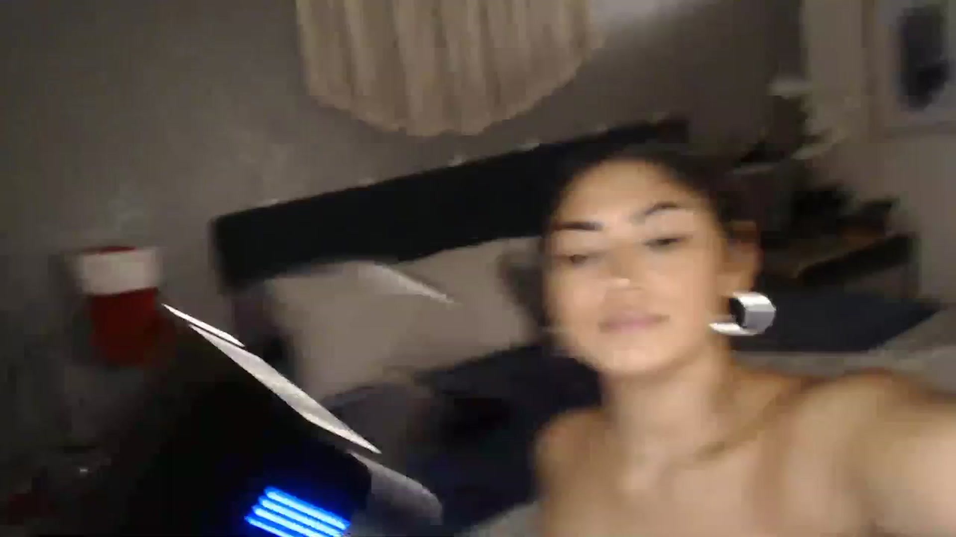 YourGoddessLu video thumbnail