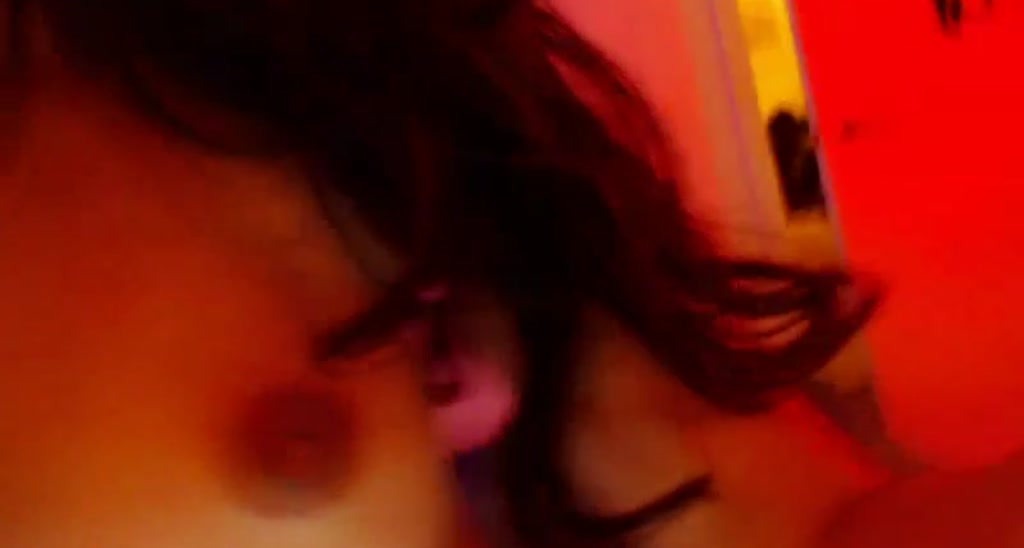 RobinMae video thumbnail