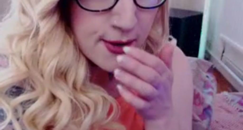 Pixie_Snow video thumbnail