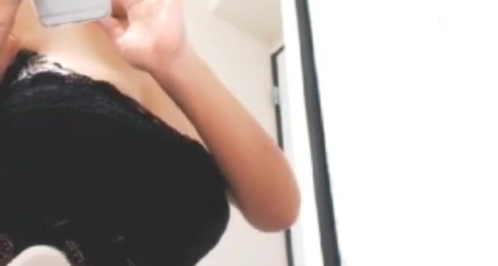 xxSWEETYxx video thumbnail