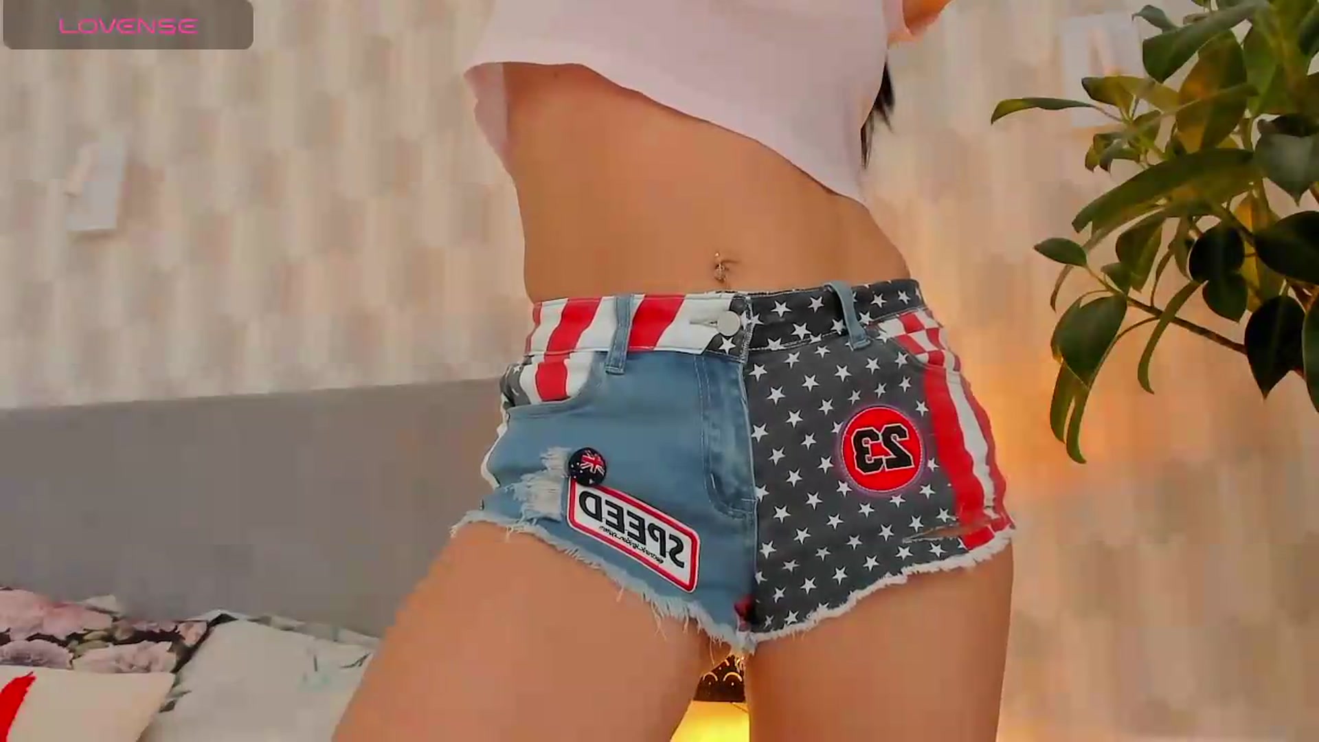 Annaliss video thumbnail