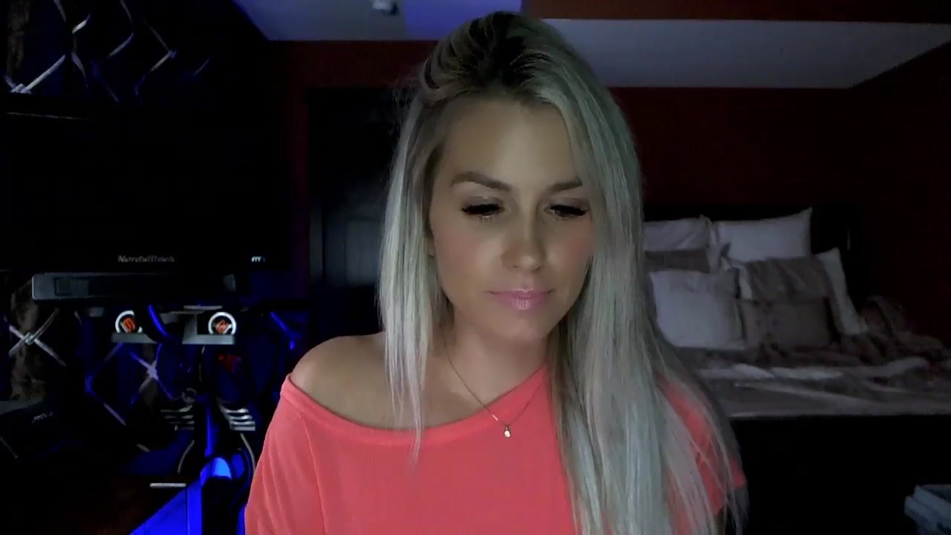 Cora9 video thumbnail