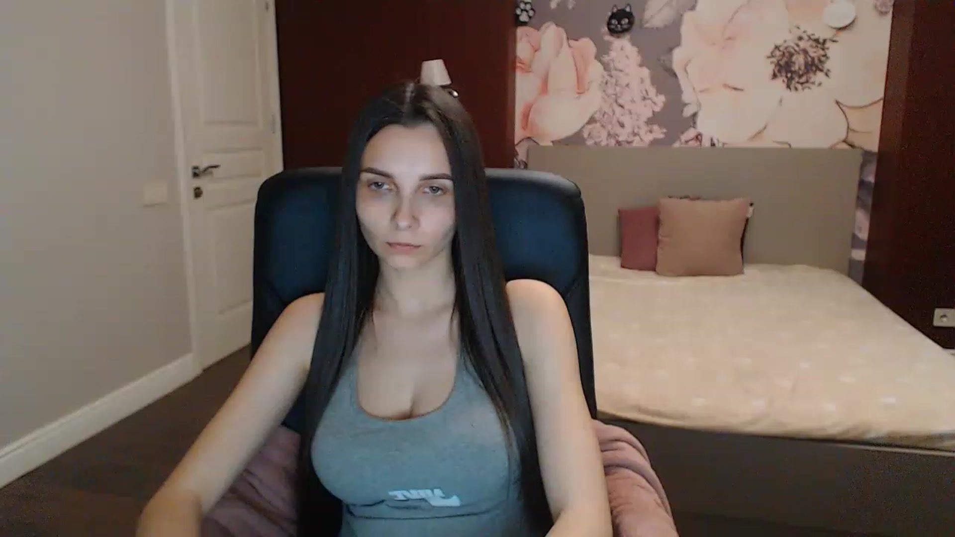 Karina_Mils video thumbnail