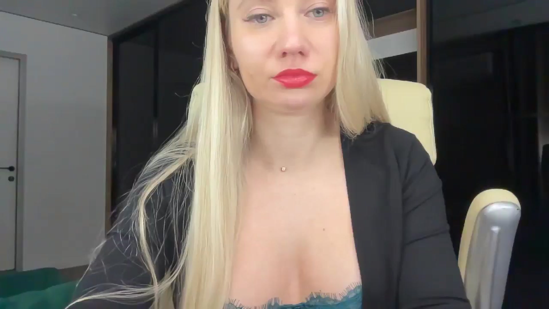 Miss_Sylvia video thumbnail