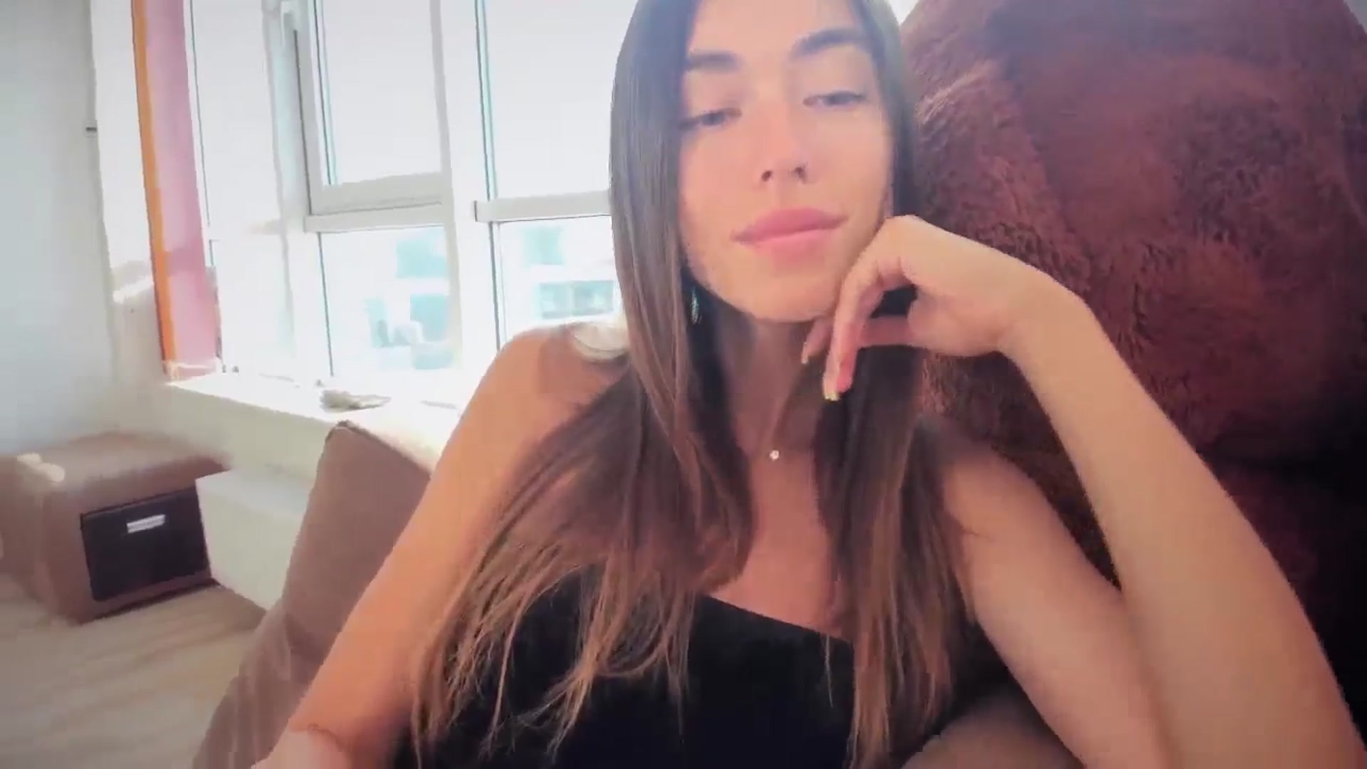 laurensaenz video thumbnail