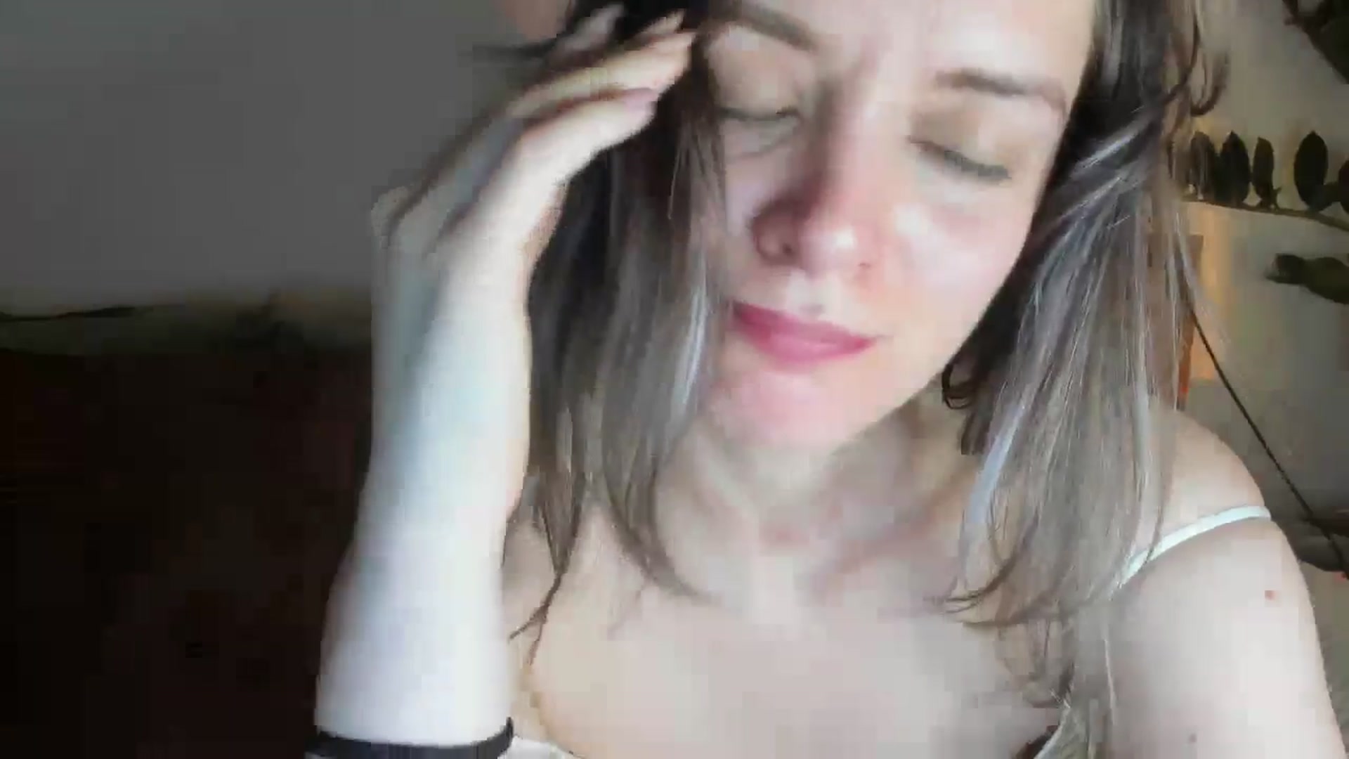 FluffinRayRay video thumbnail