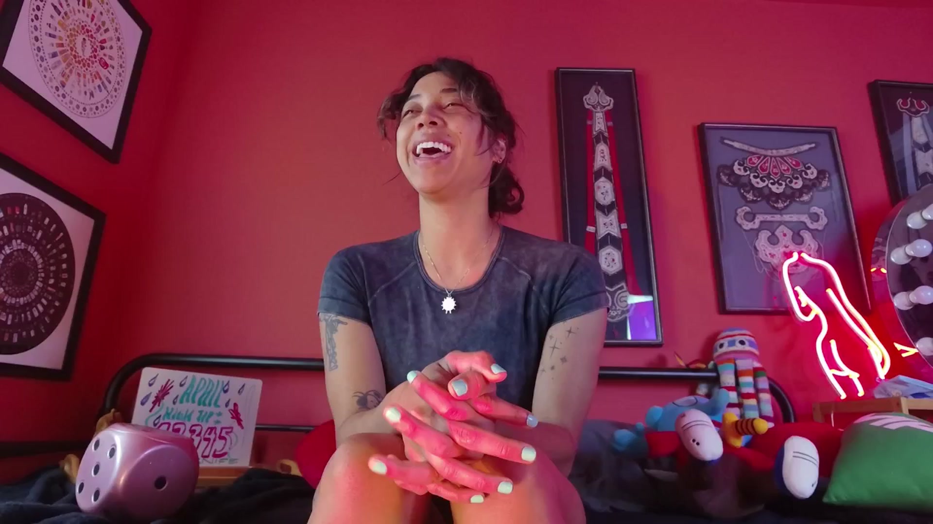 KissingHigh video thumbnail