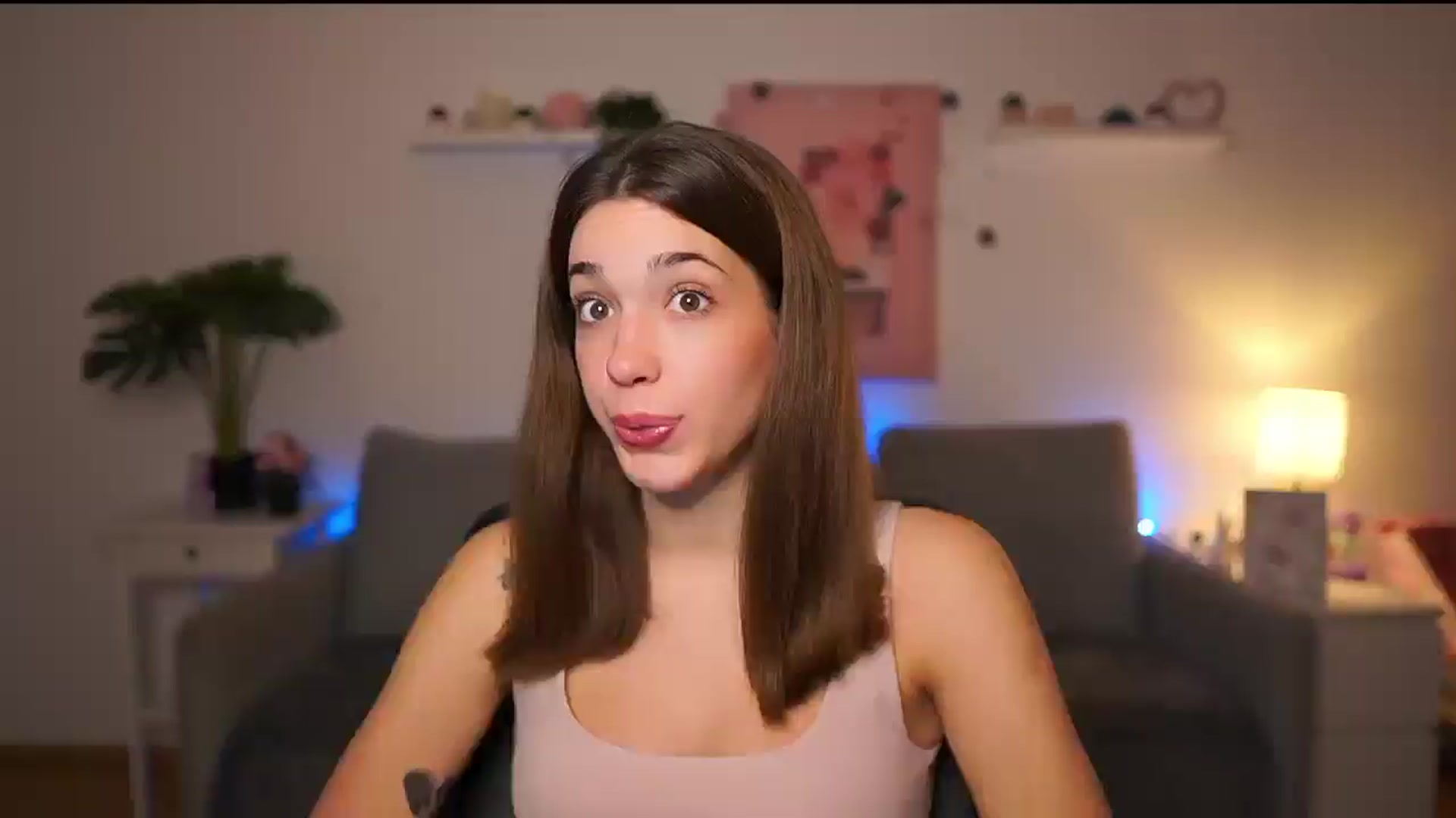 Kissiecat video thumbnail