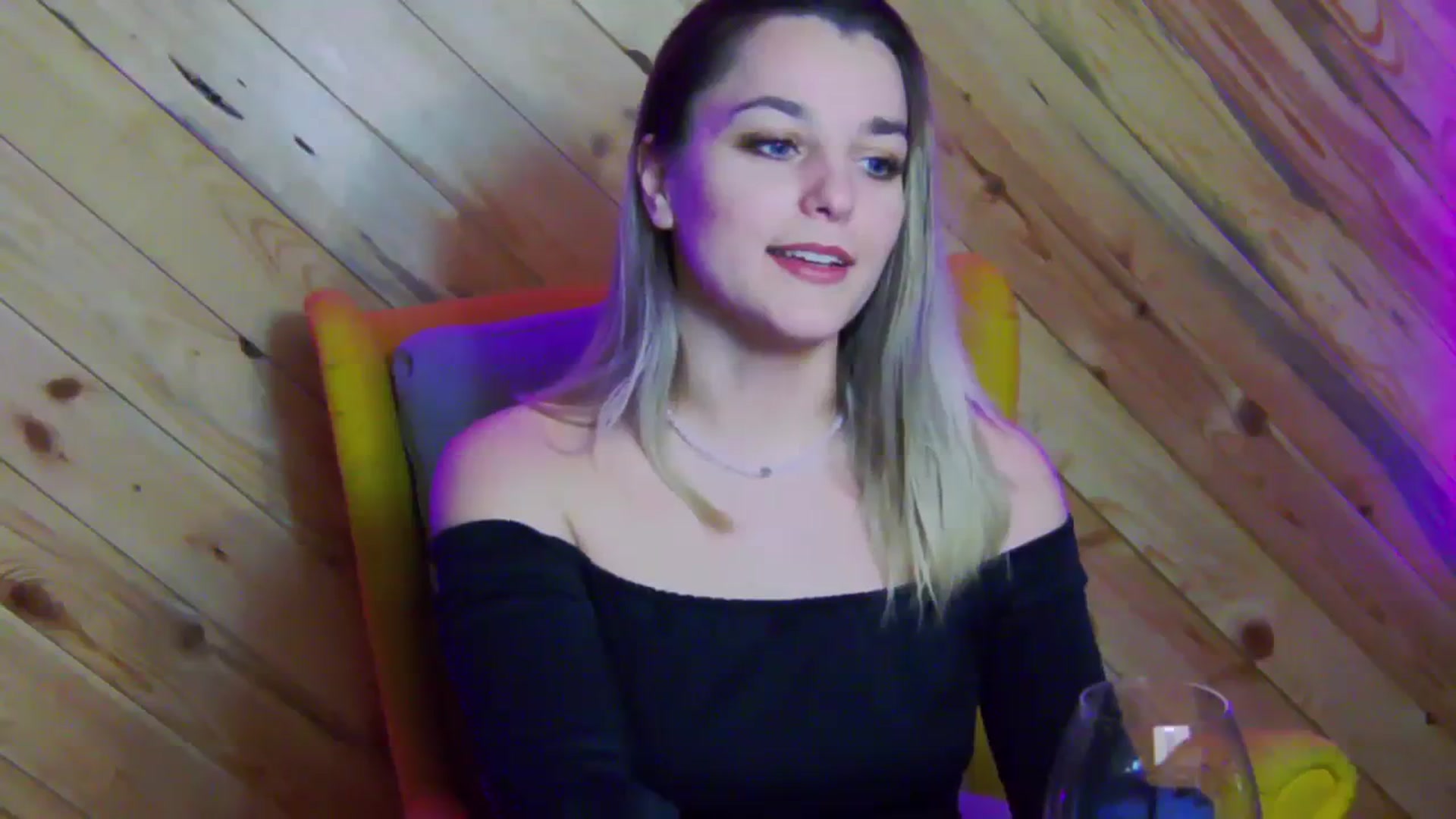 Leyla_T video thumbnail
