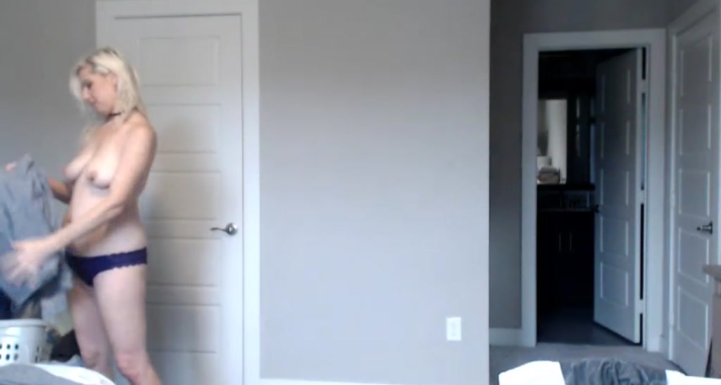 JulieJizz video thumbnail