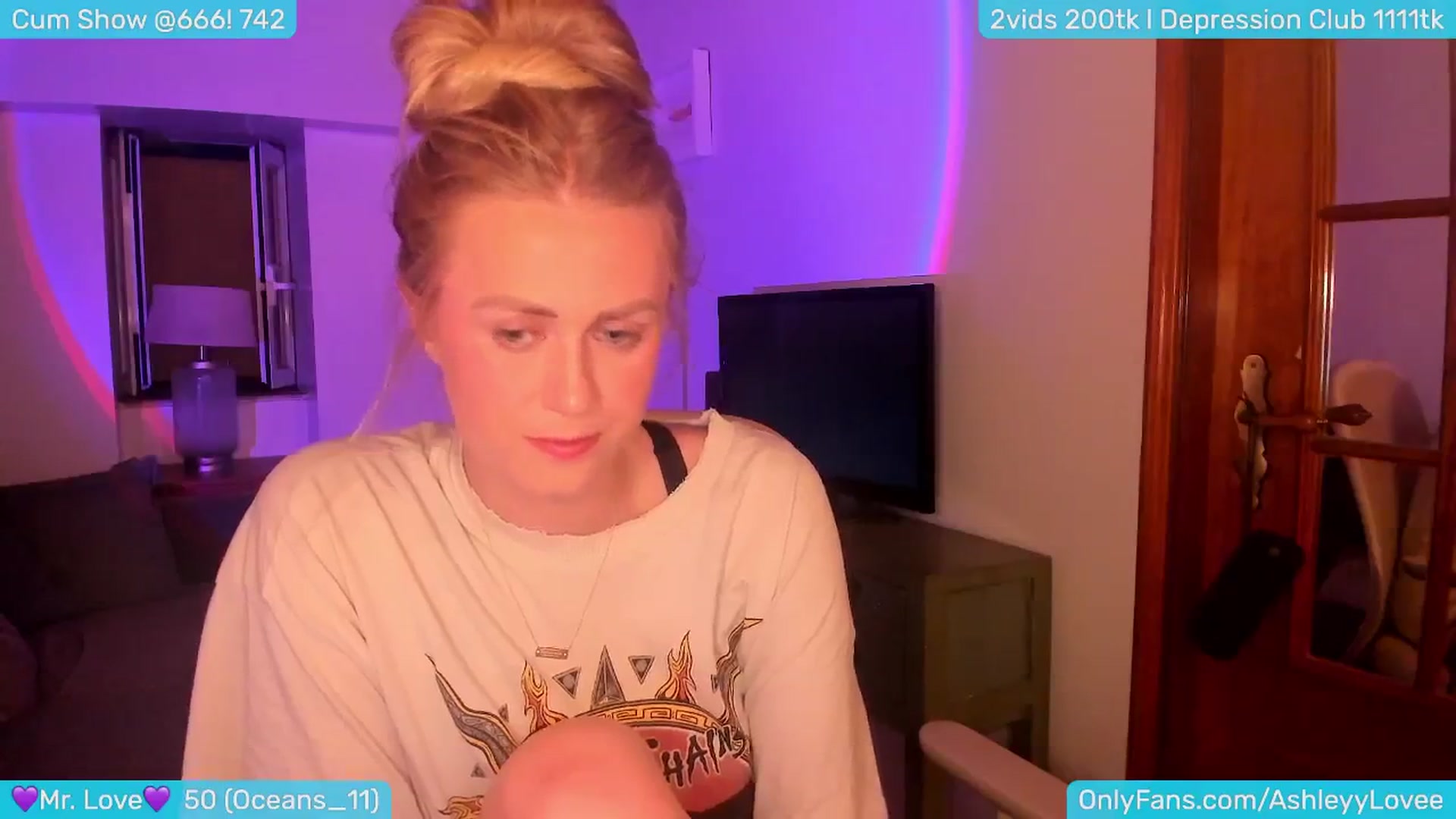 AshleyLove video thumbnail