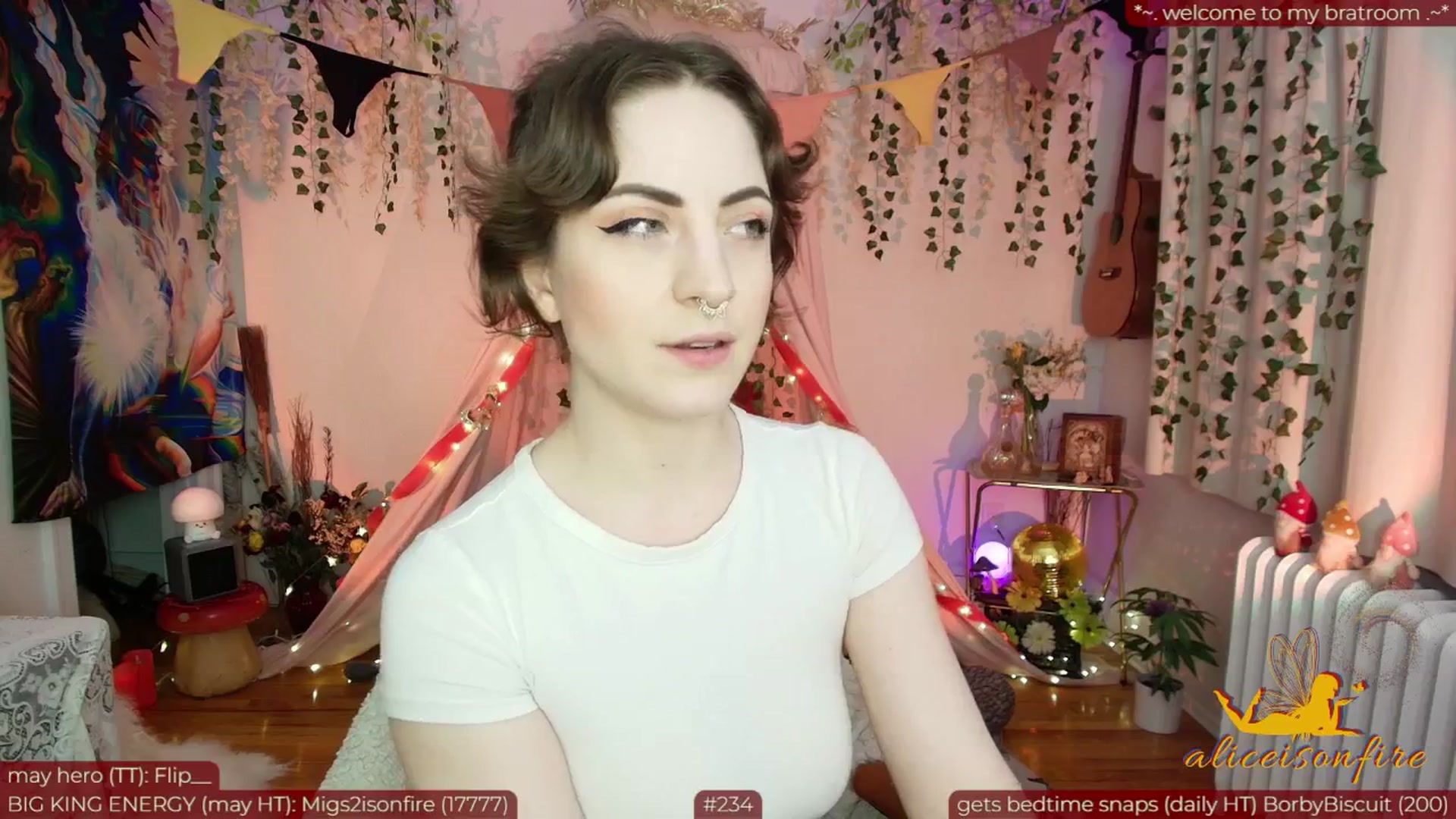 aliceisonfire video thumbnail