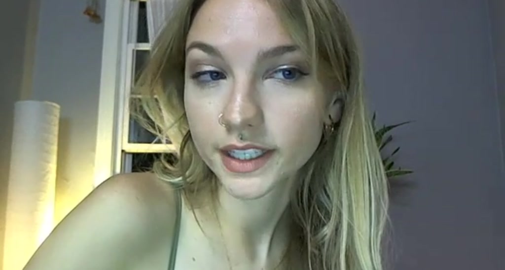 LilyIvy video thumbnail
