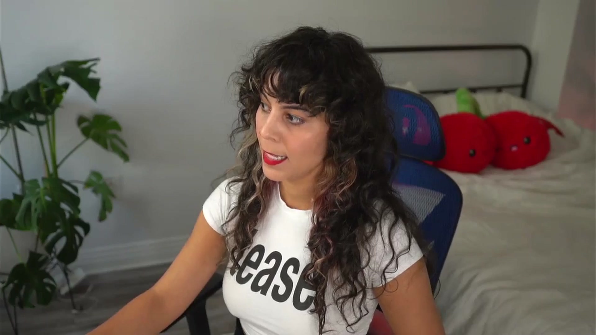 e_laine video thumbnail