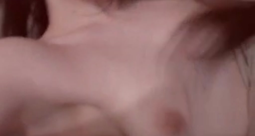 IsabelleDoll video thumbnail