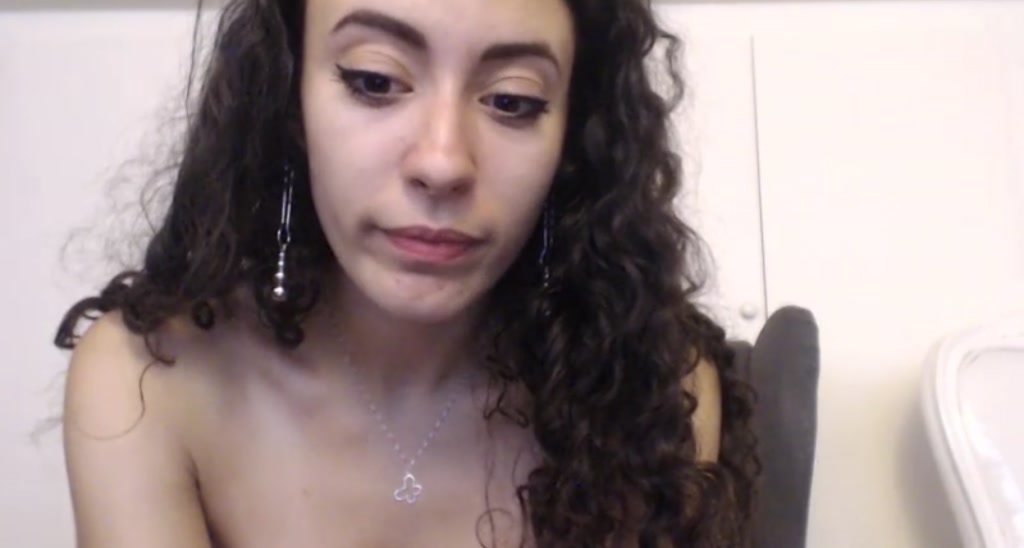 LolaRoses video thumbnail