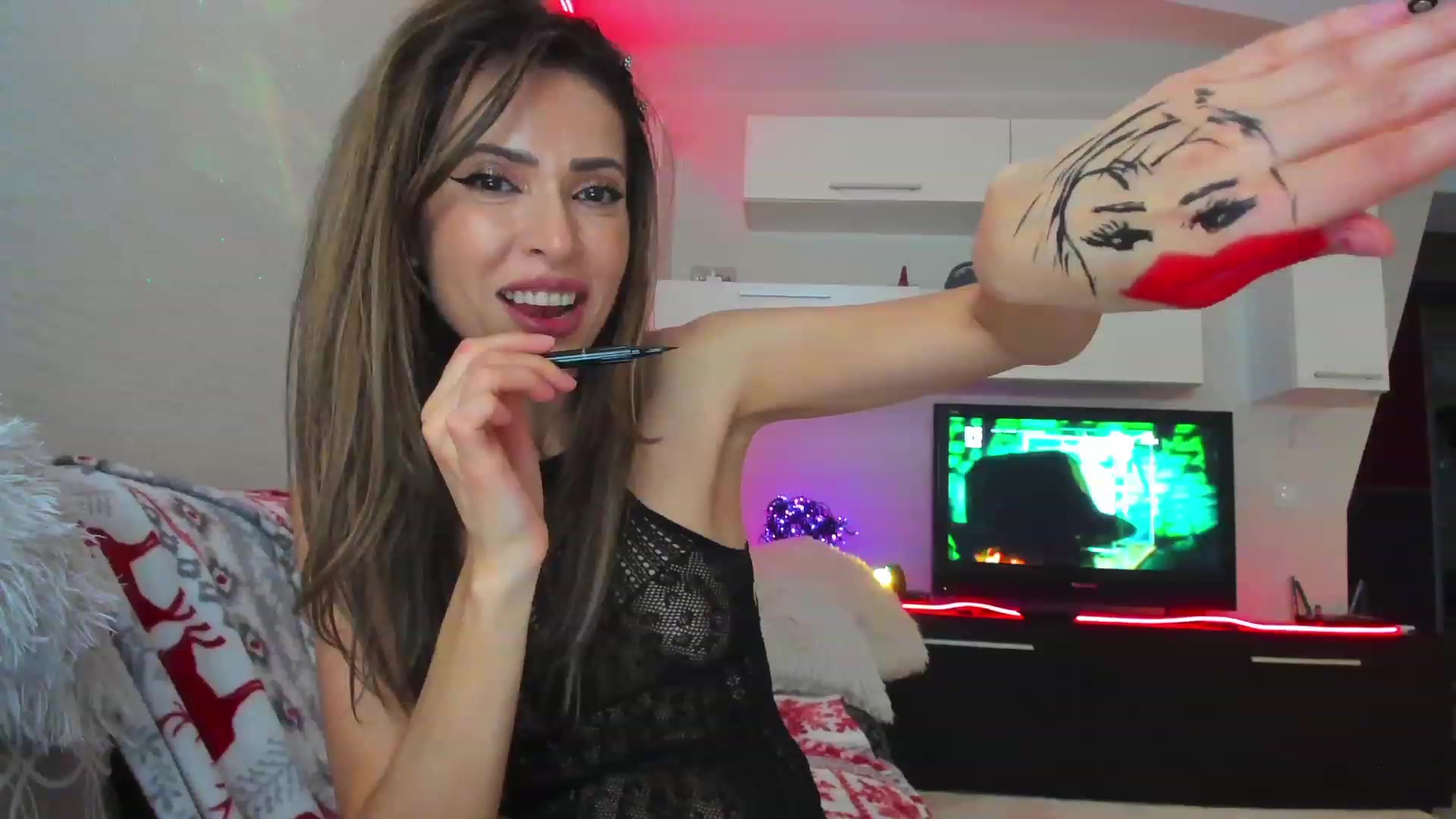 SmileyTinaa video thumbnail
