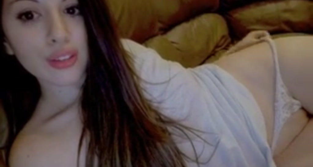 BrattyBelle video thumbnail
