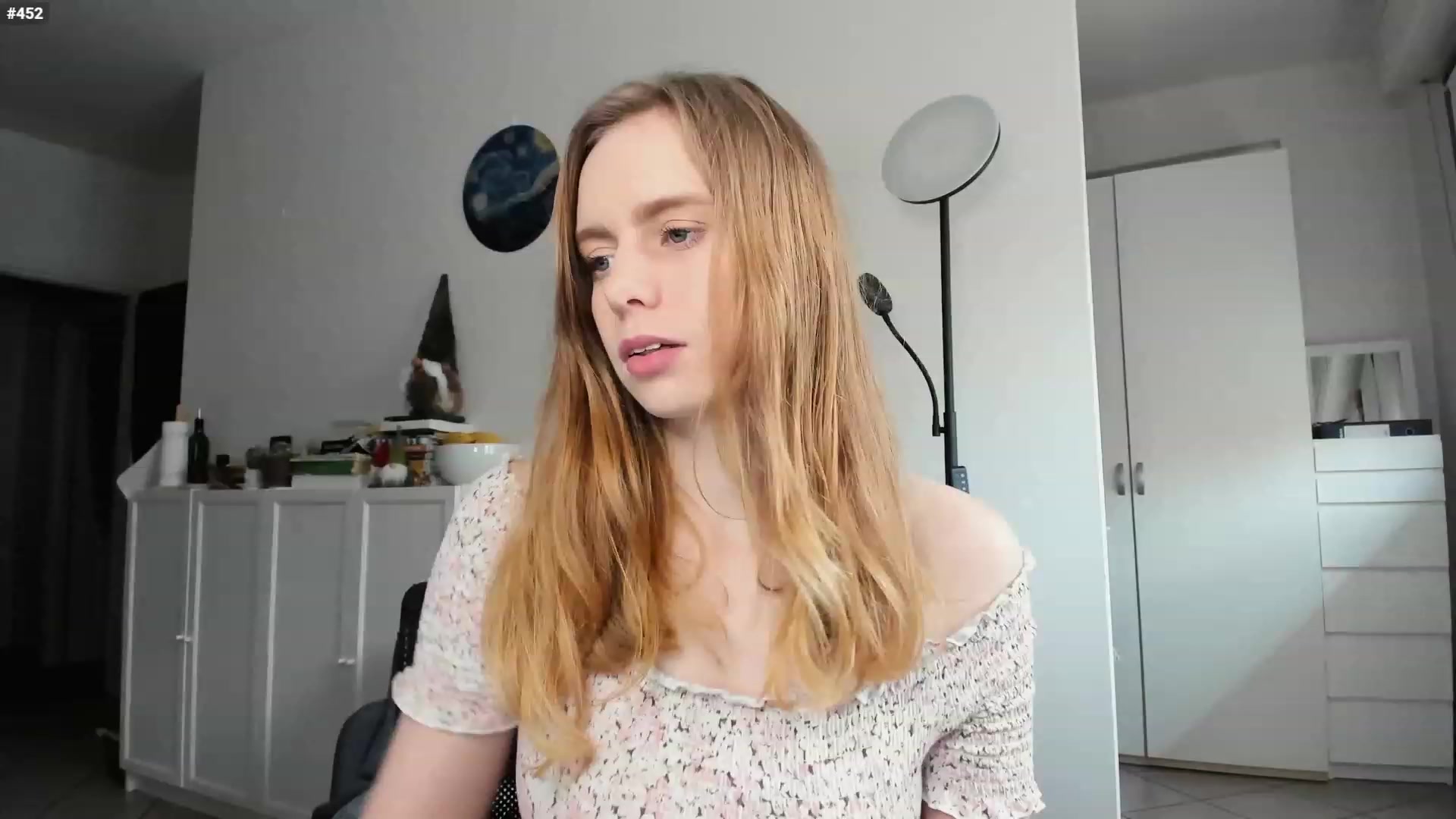 Personage video thumbnail