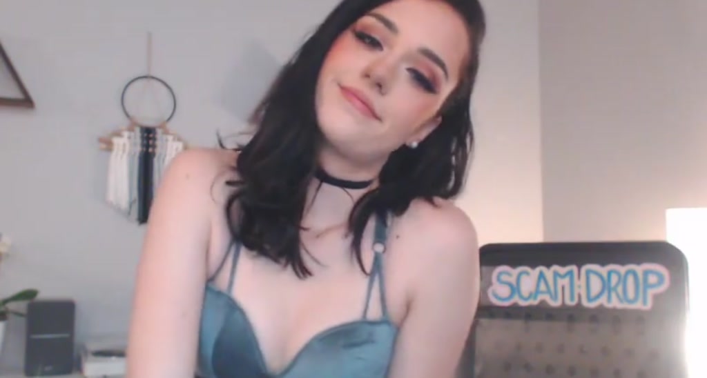 Scarlett_Vera video thumbnail