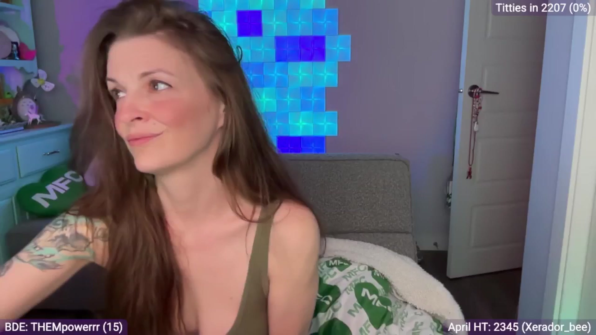 EveeMinx video thumbnail