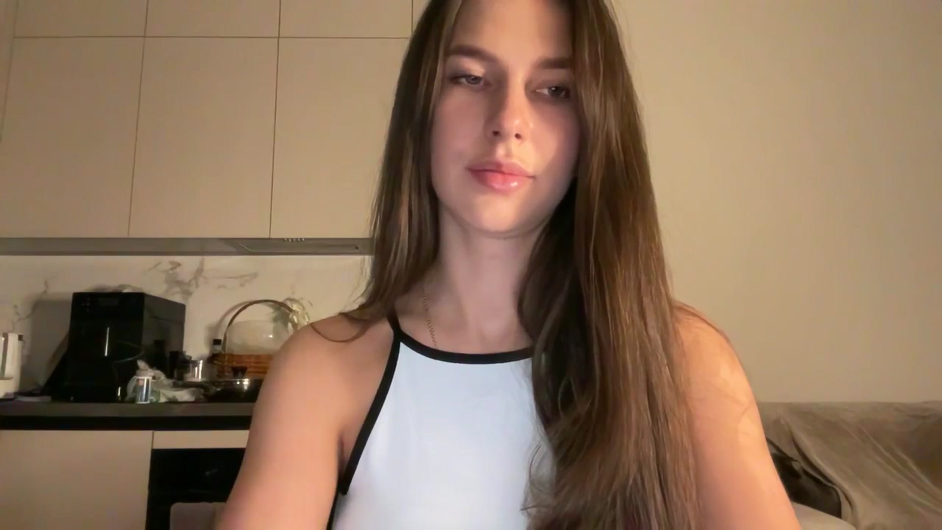 kissfreeze video thumbnail