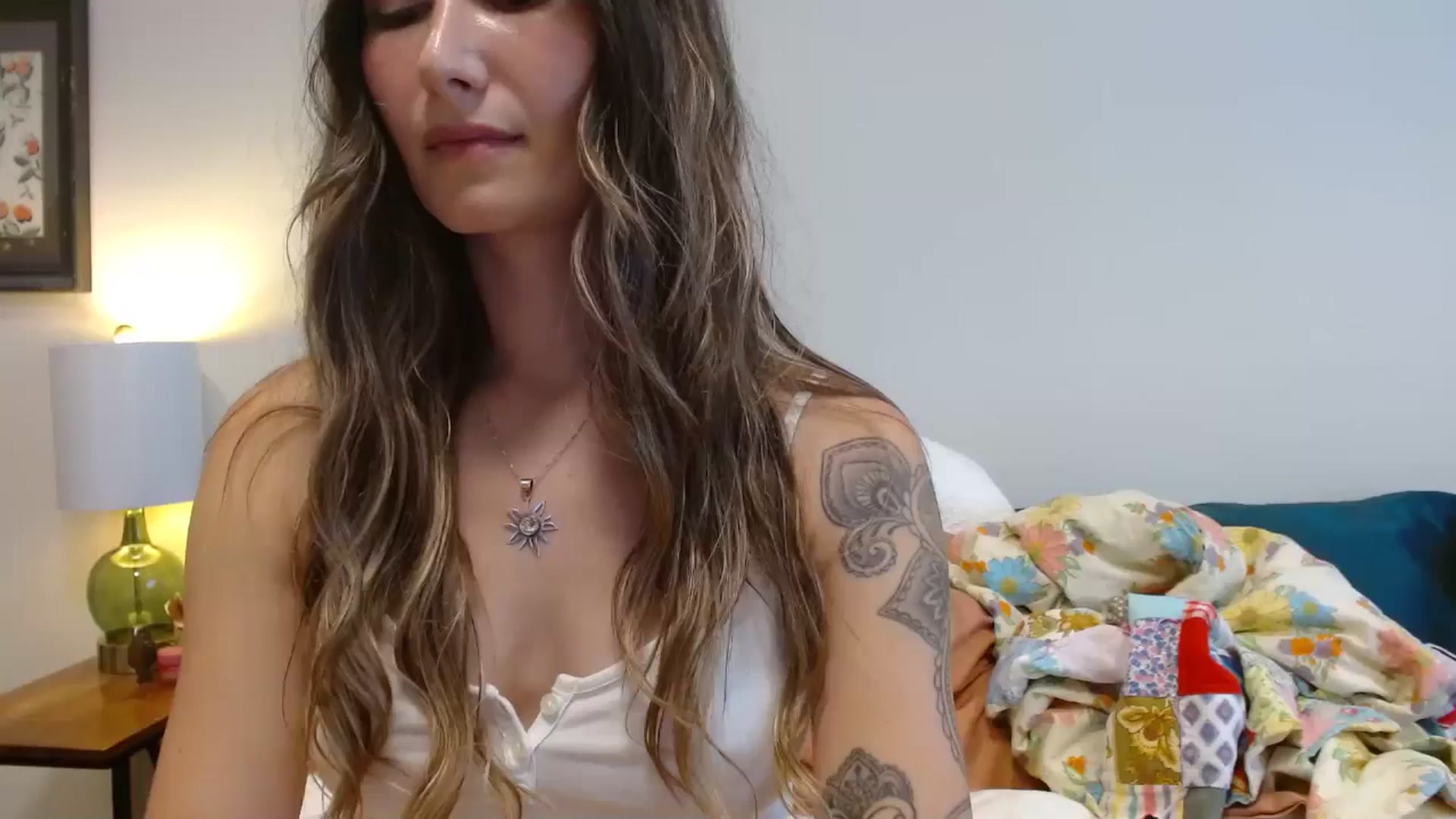 honey28 video thumbnail