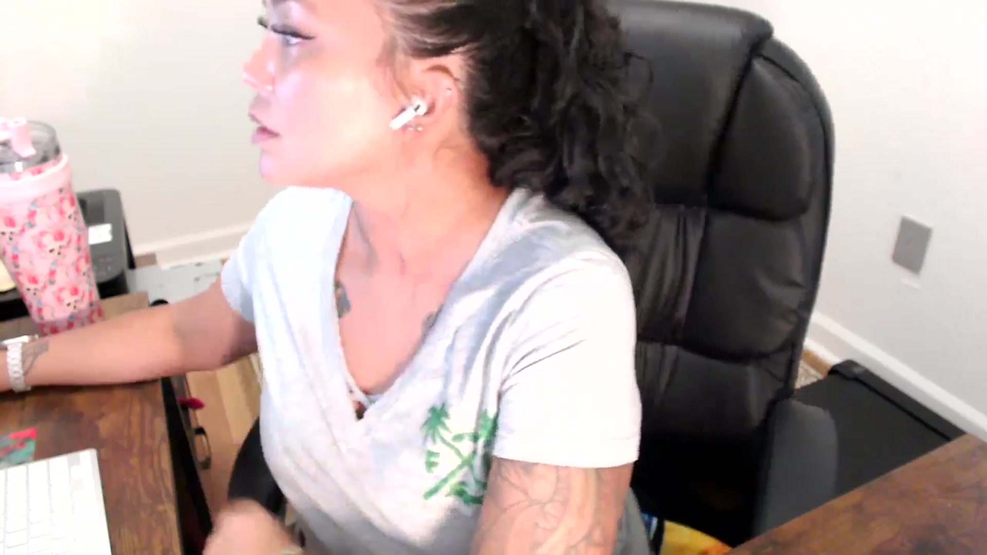 MickaylaStar video thumbnail