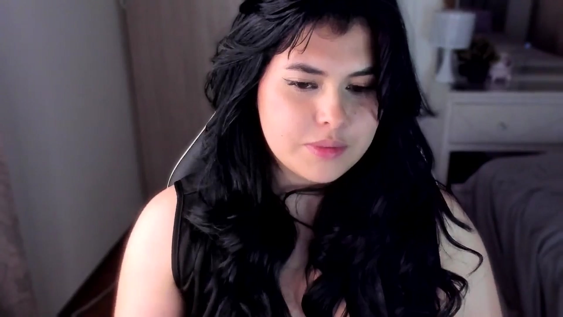 CuteNanni video thumbnail