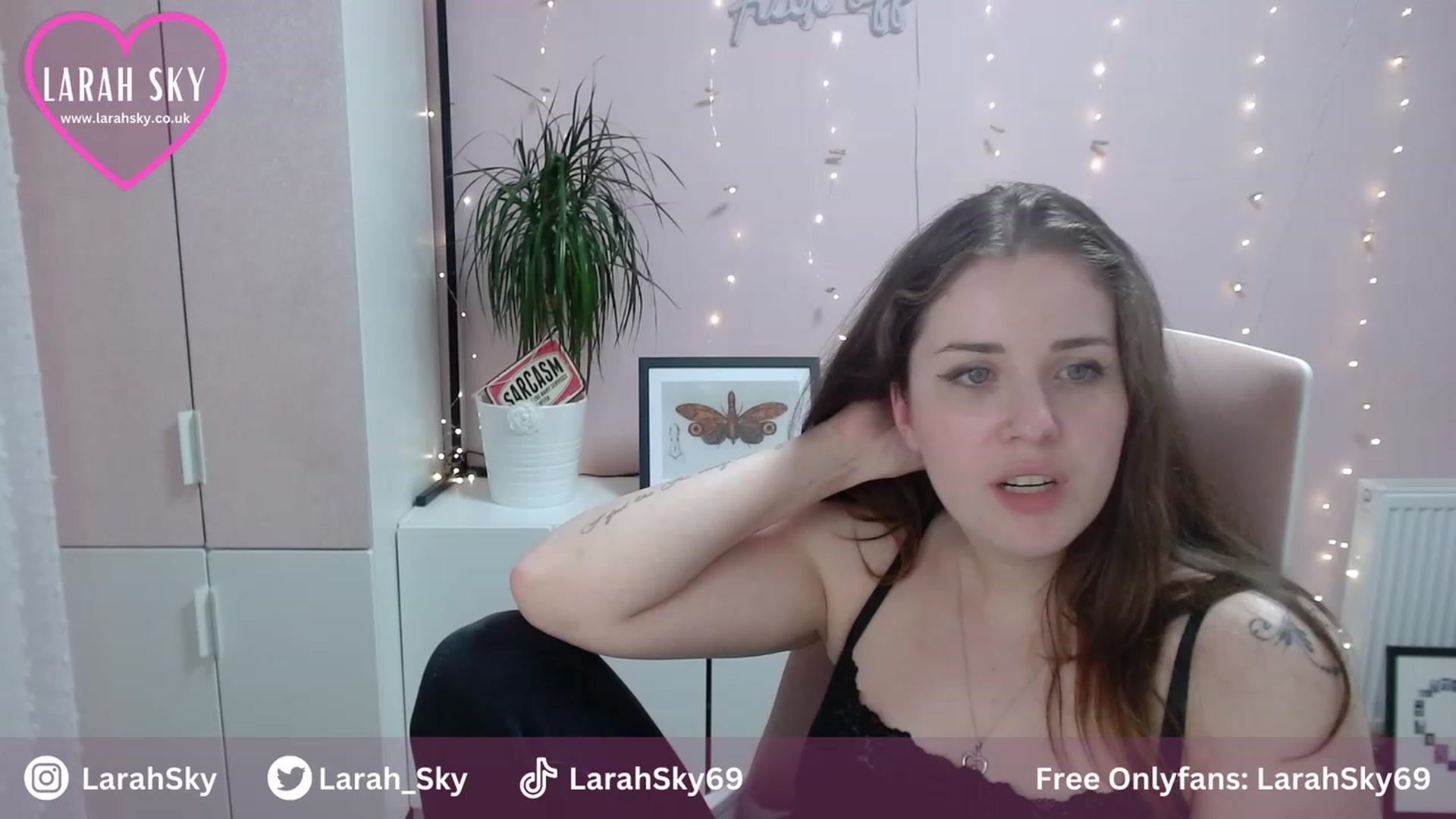 Larah_Sky video thumbnail
