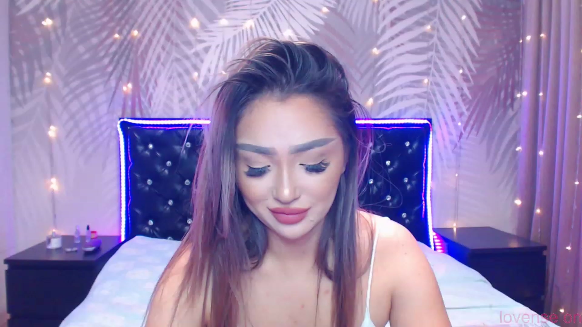 MiraKyong video thumbnail