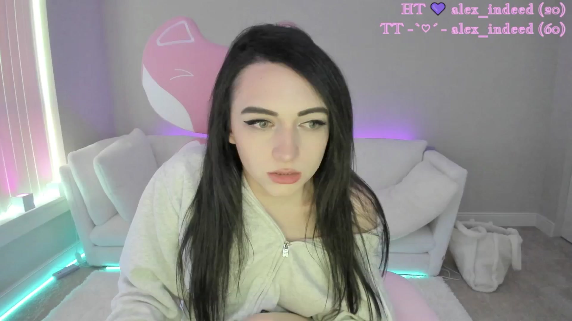 LeighlaLove video thumbnail