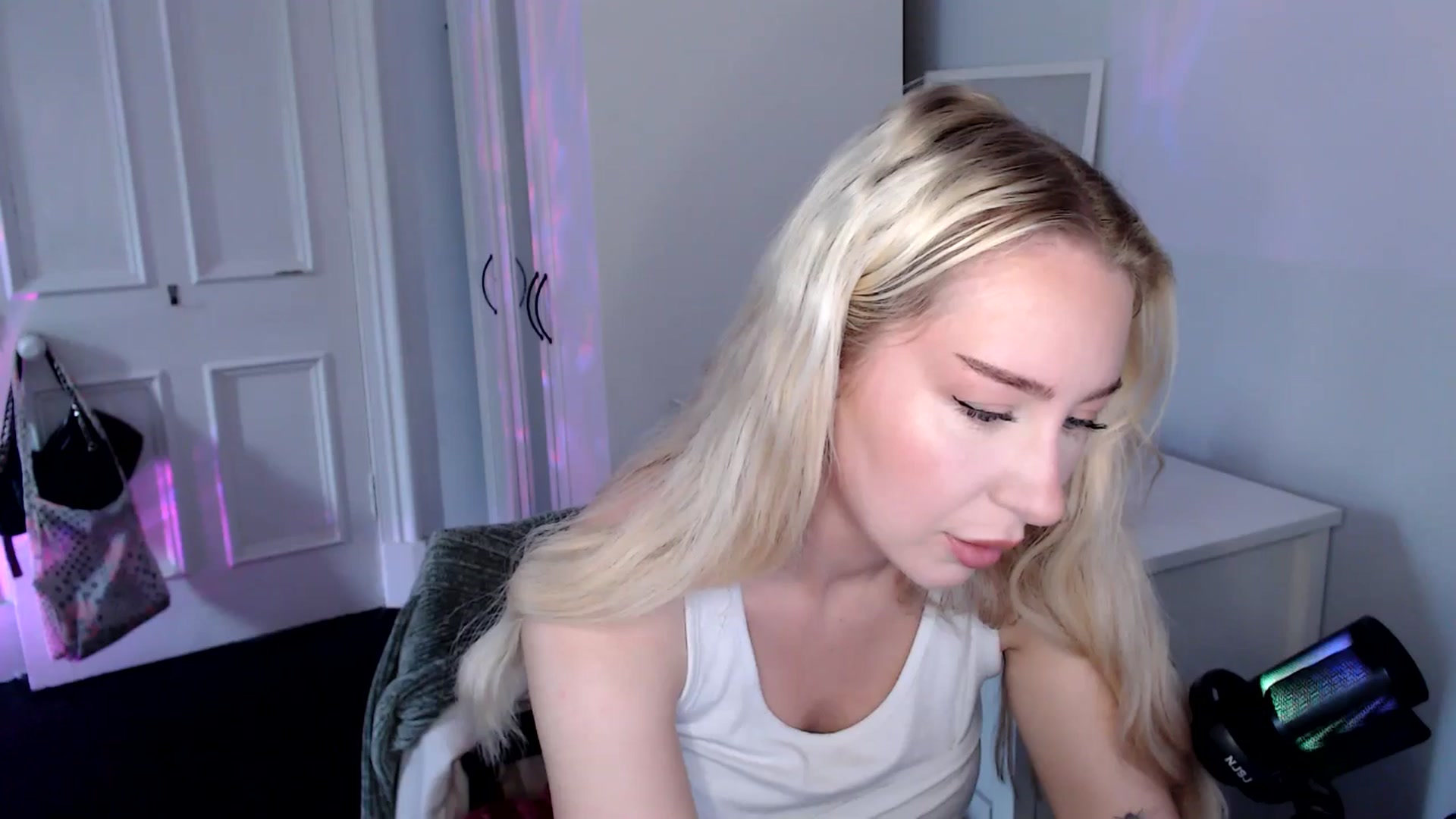 British_Cutie video thumbnail