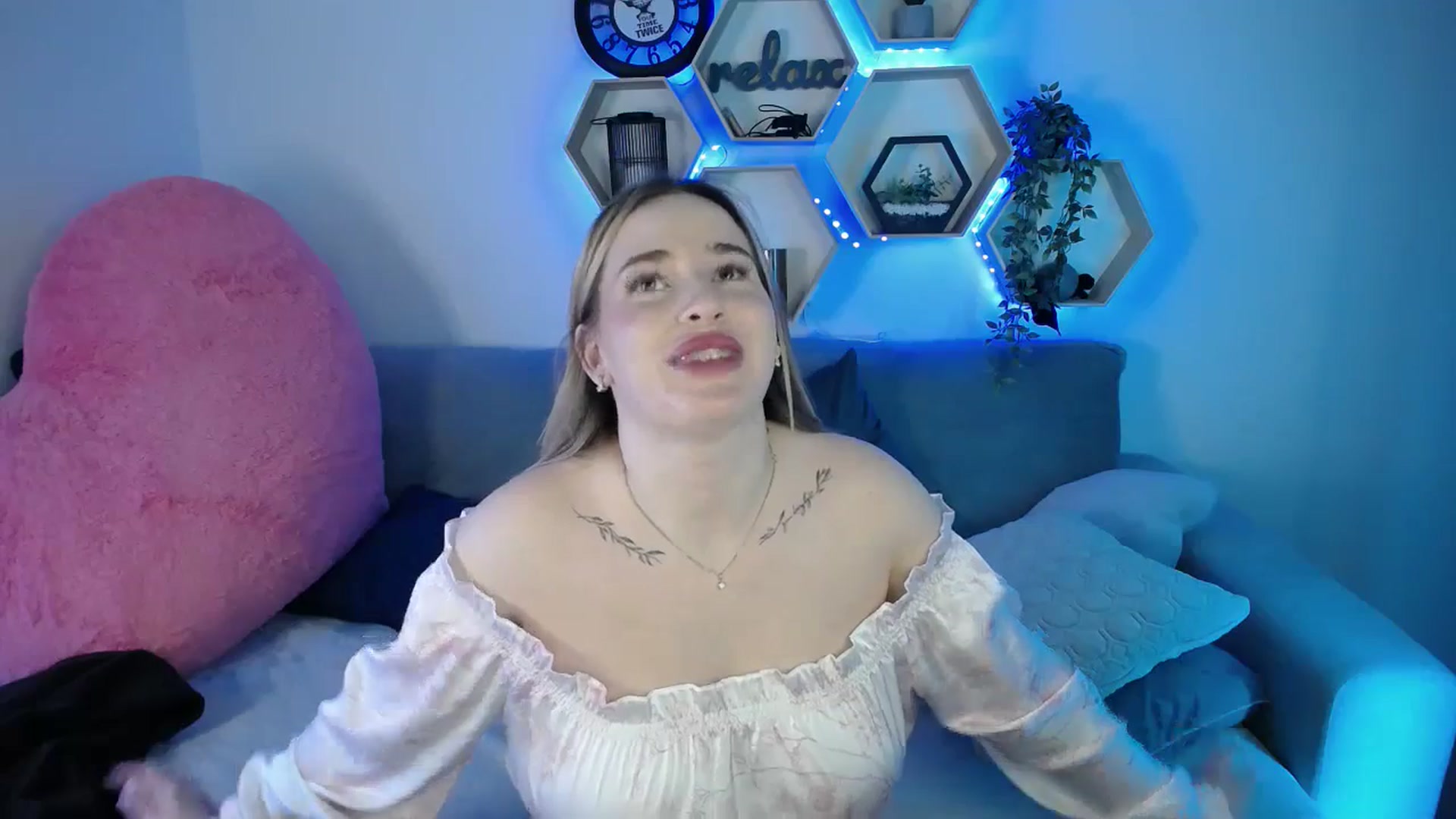 SabrinaViolet video thumbnail