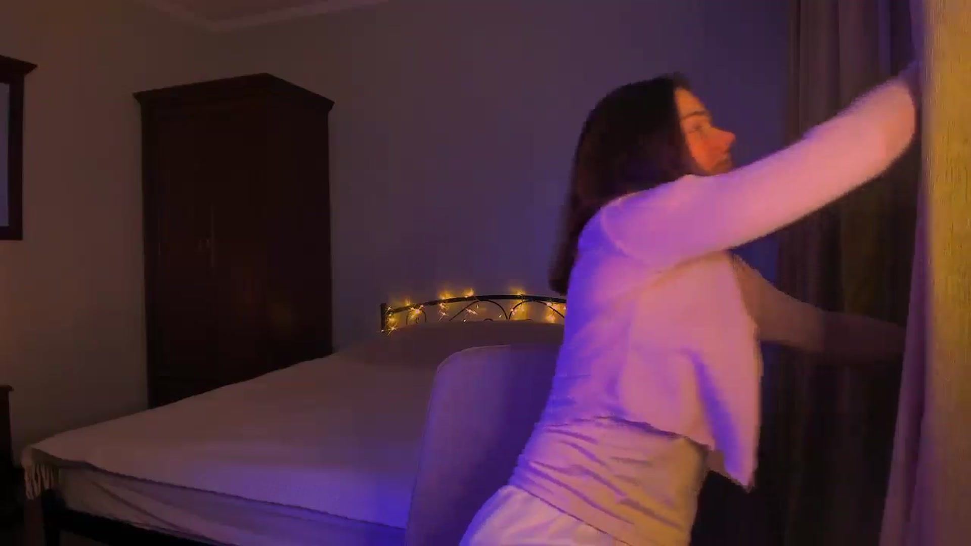HeyAlisa video thumbnail