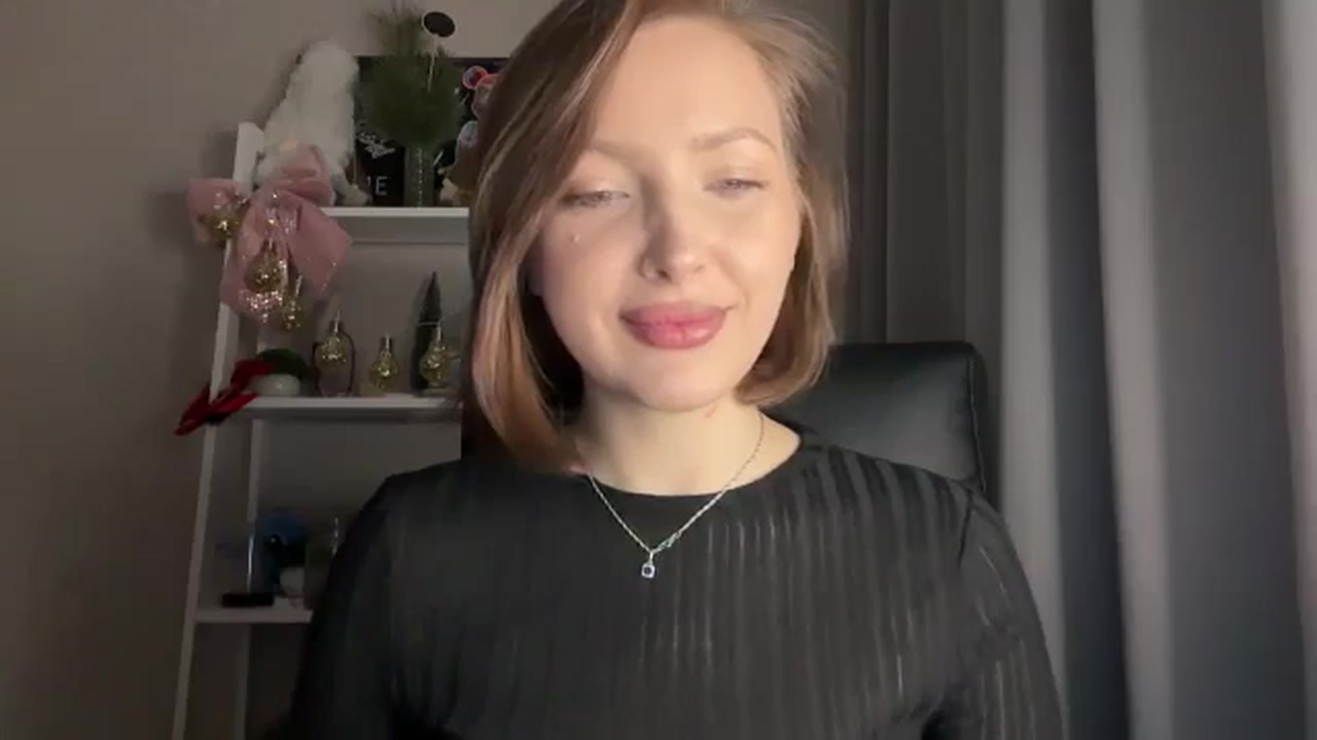 Di_Pearl video thumbnail