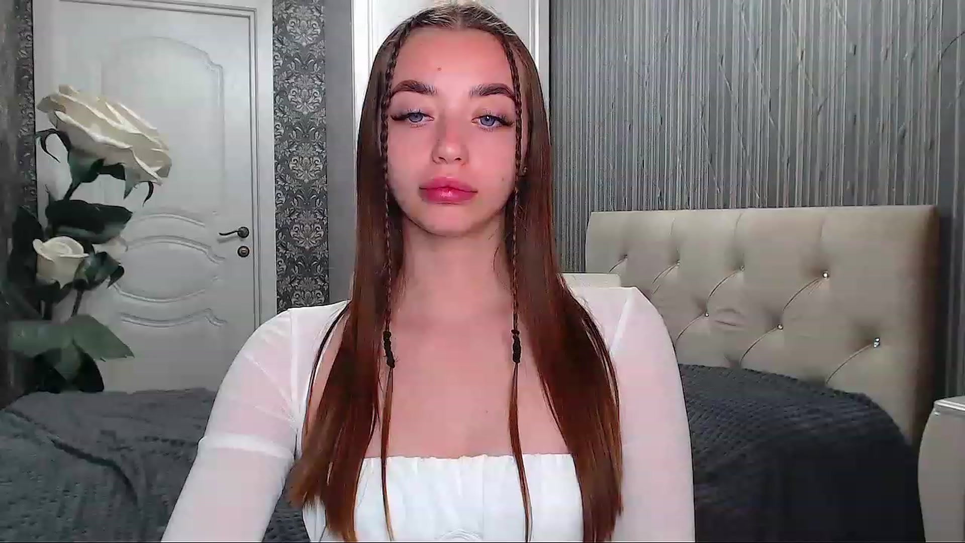 EmeraldLilyyy video thumbnail