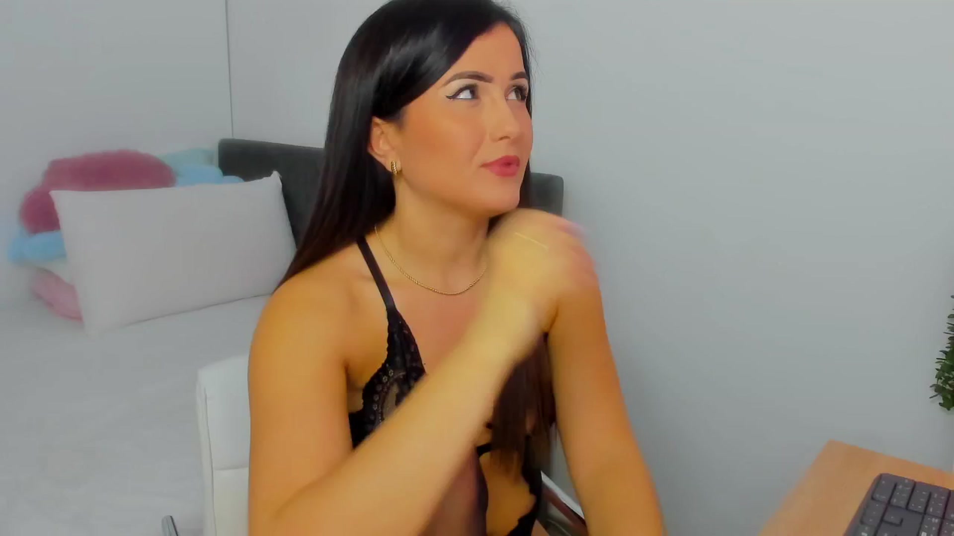 Mayaaa video thumbnail