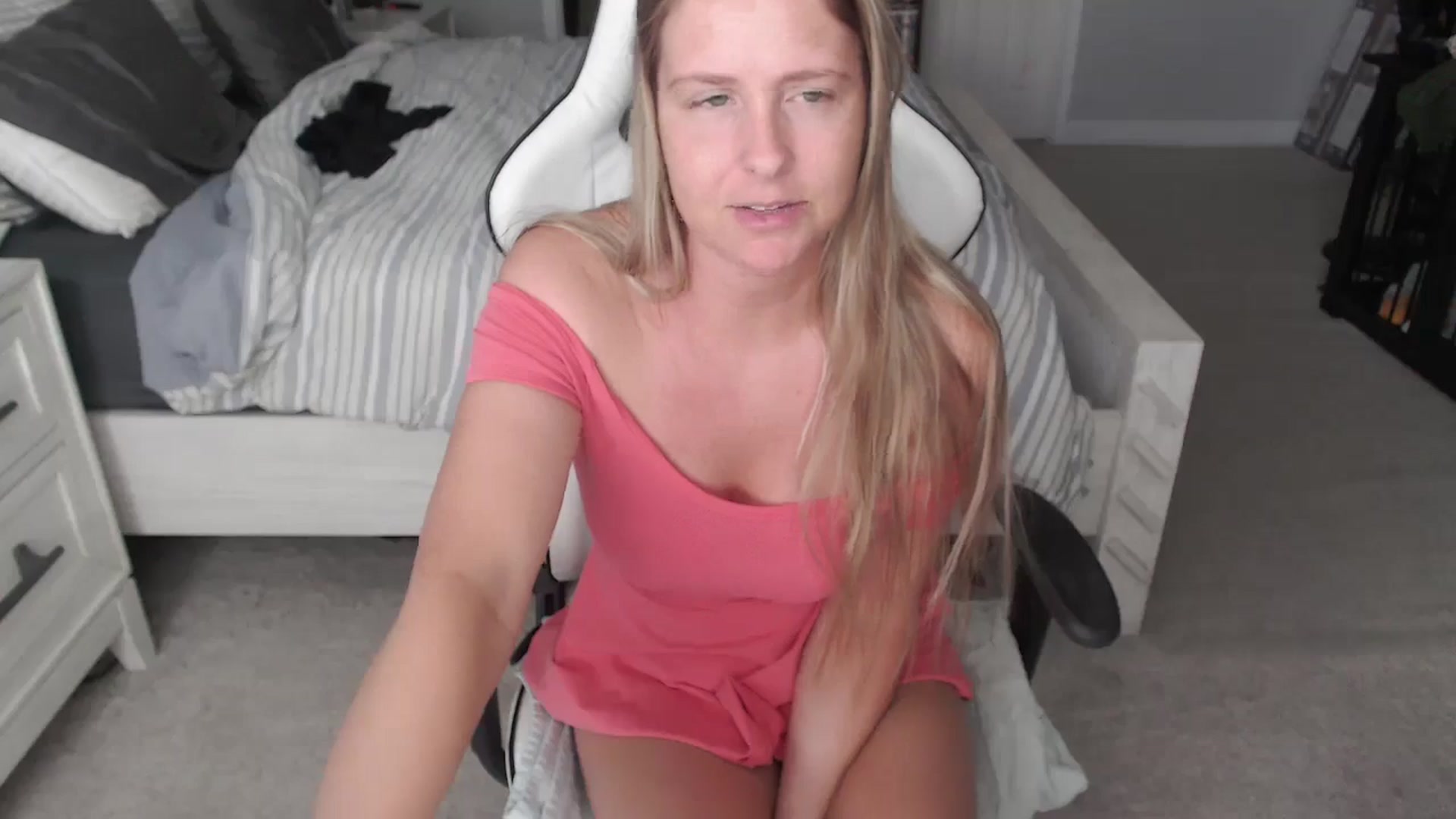 ZenZoey video thumbnail