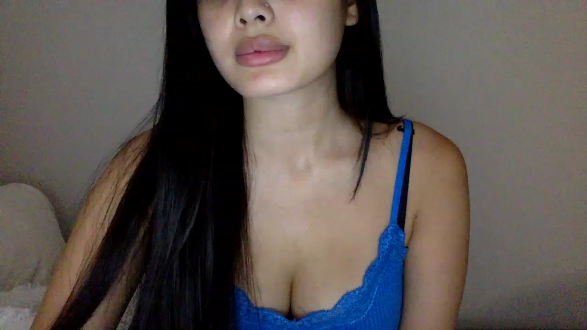 MsAkira video thumbnail