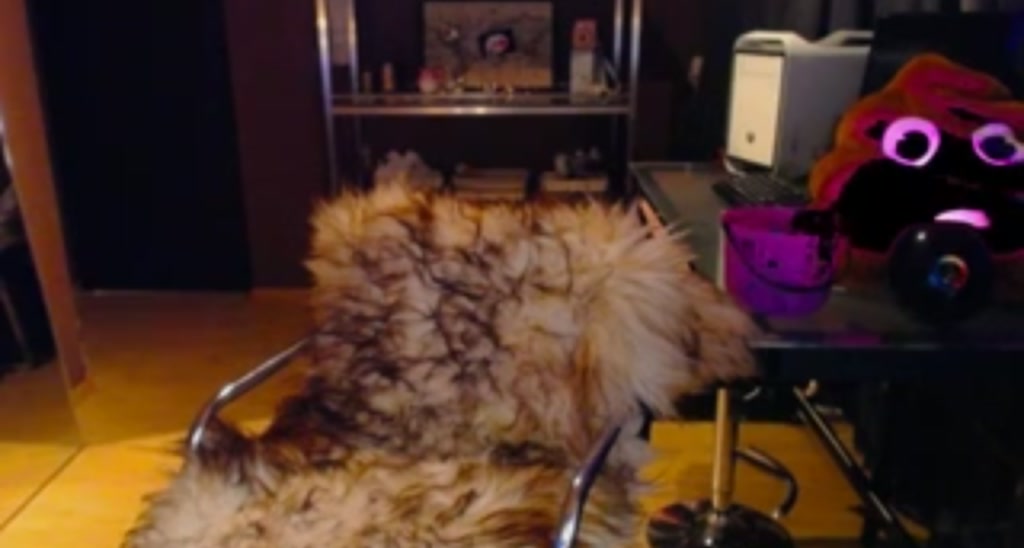 AnyaFox video thumbnail